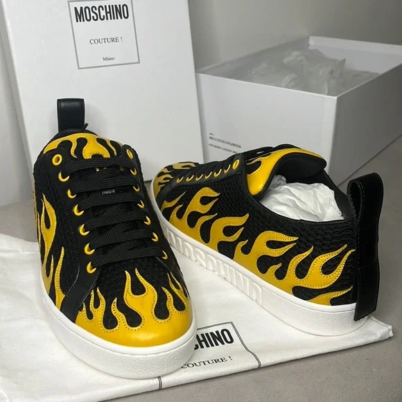 🐻Moschino Flames🔥Black Sneakers Brand New! - Picture 2 of 7